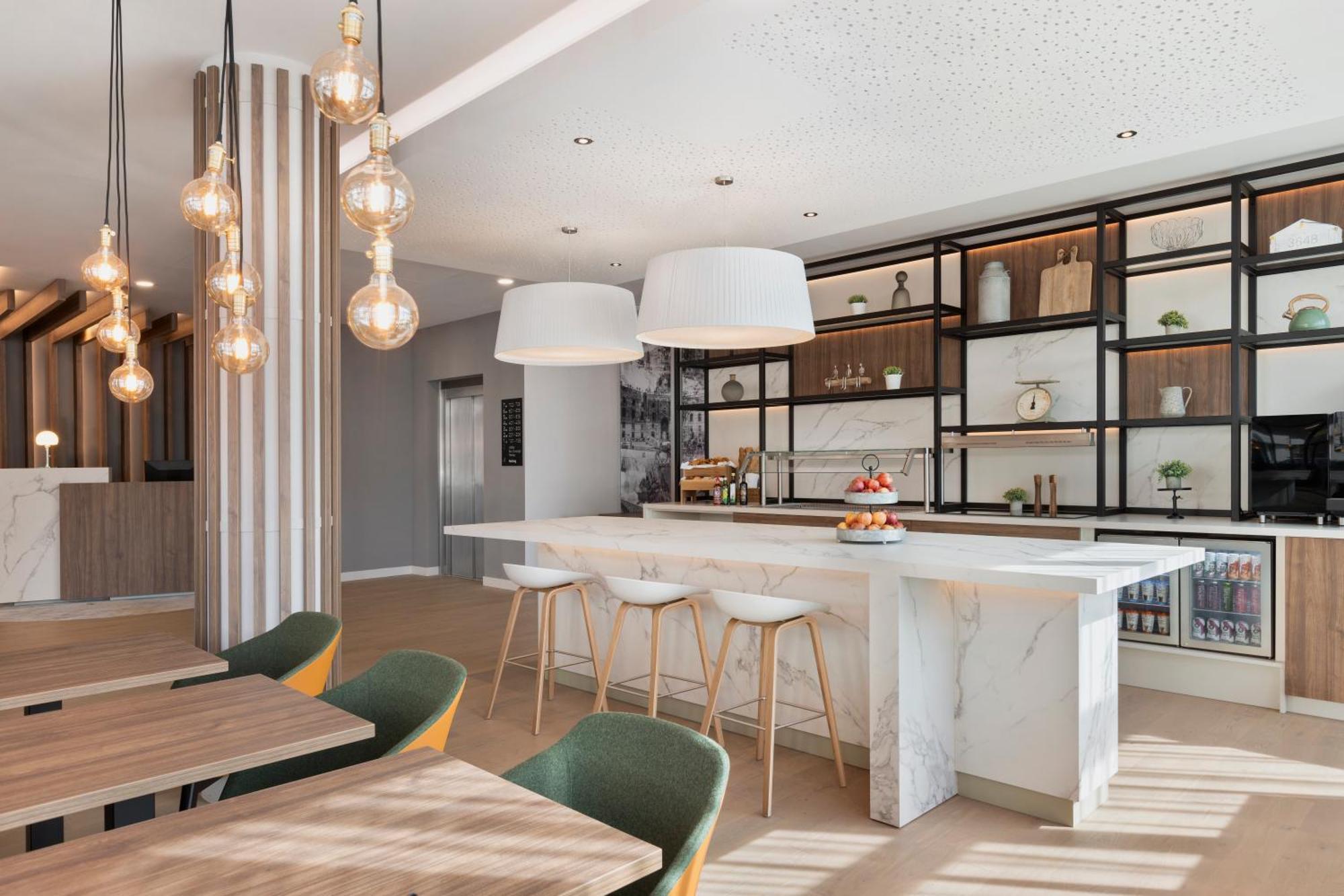 Residence Inn By Marriott Vienna City East Zewnętrze zdjęcie